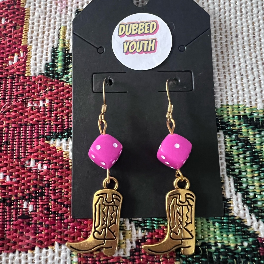 “LUCKY ROLL” COLLECTION